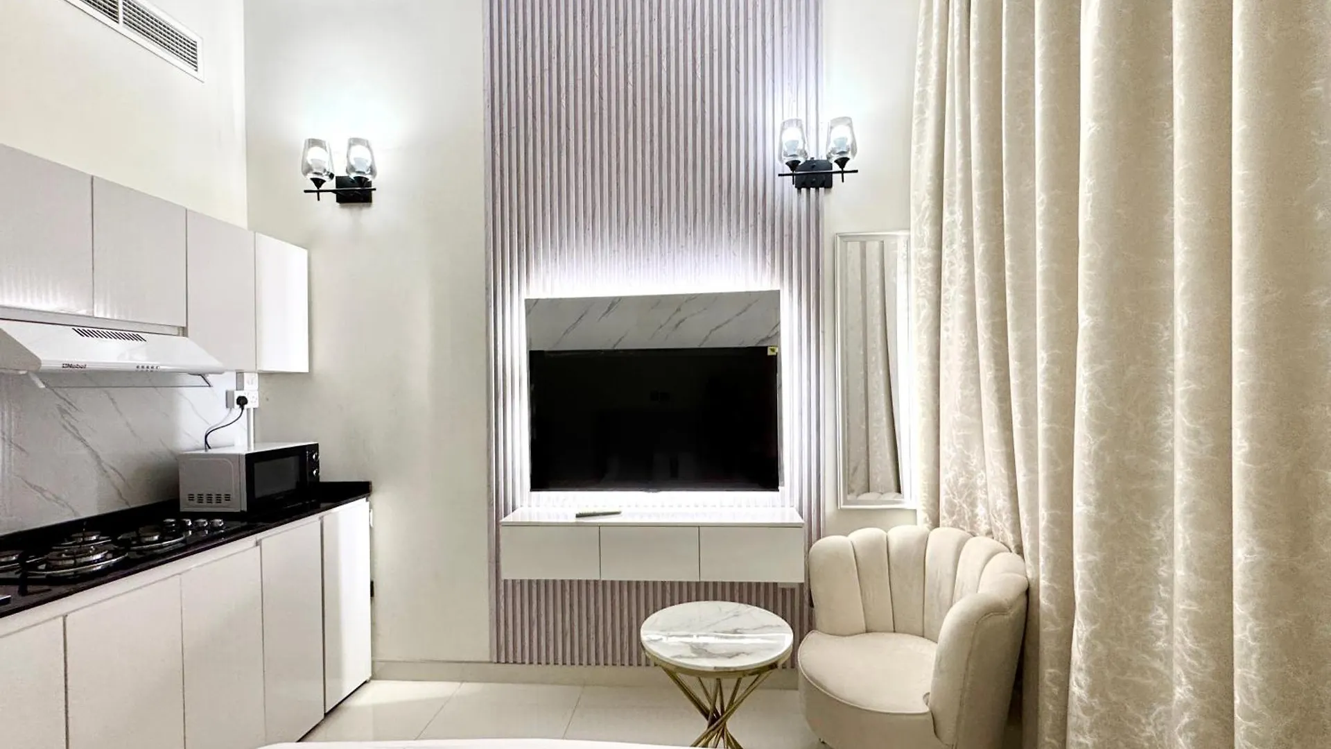 Al Manara Premium Deluxe Studio location